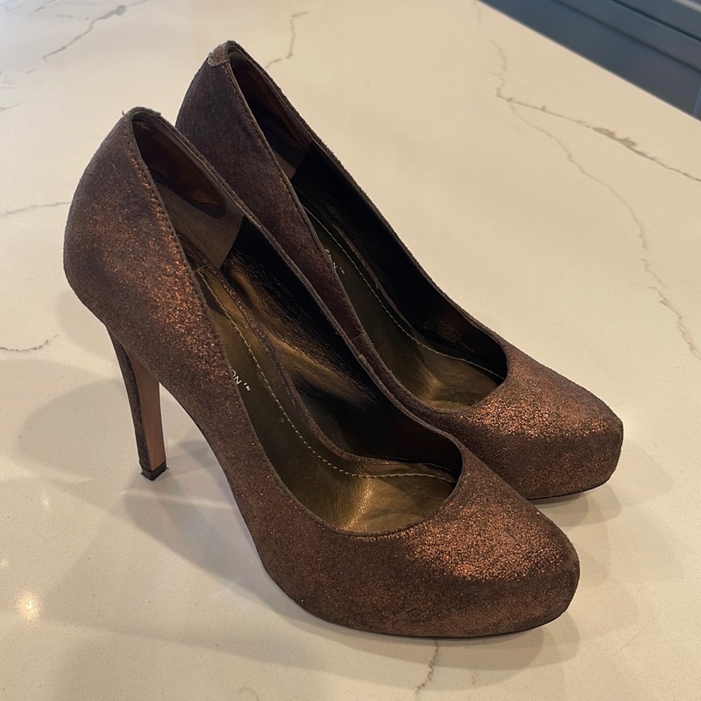 BCBG BRONZE: size 6.5 stilettos